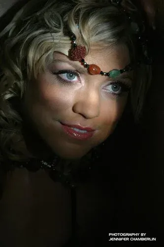 Fawnia in a unique variety photoshoot (photo 8)
